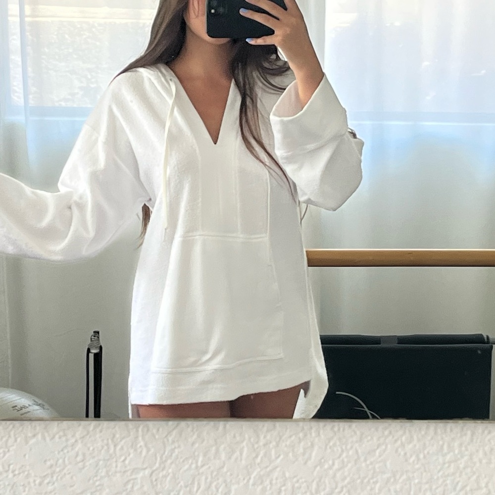 NWT ALALA HOODIE